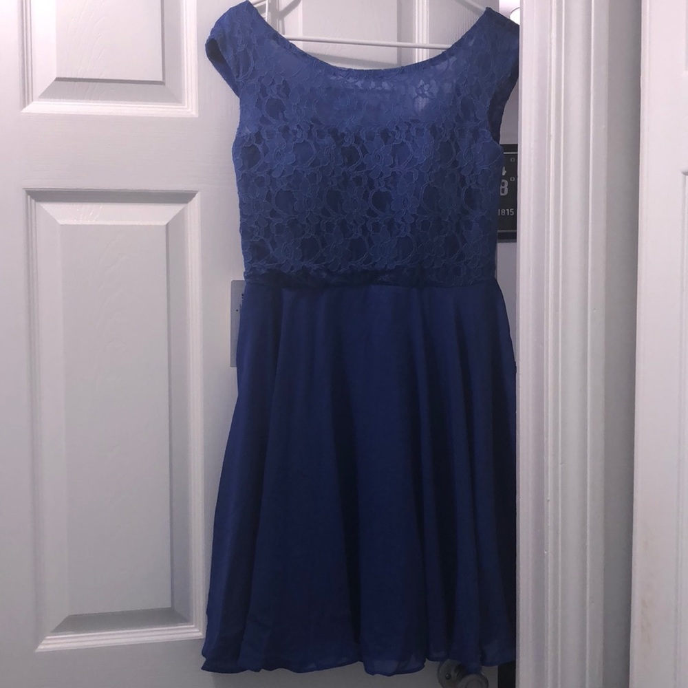 Dress - Picture 1 of 1